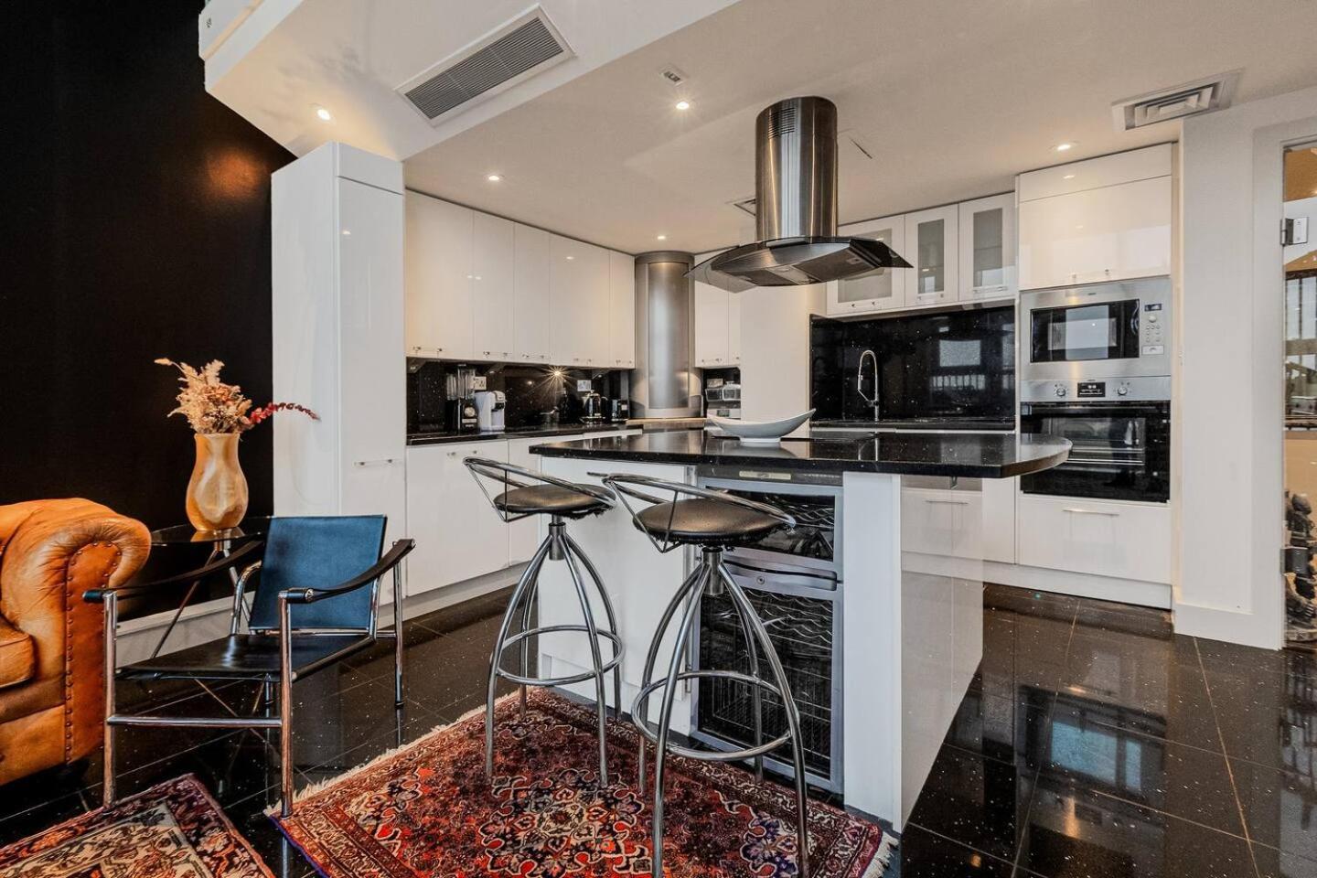 London Canary Wharf Riverside Penthouse Apartment 外观 照片
