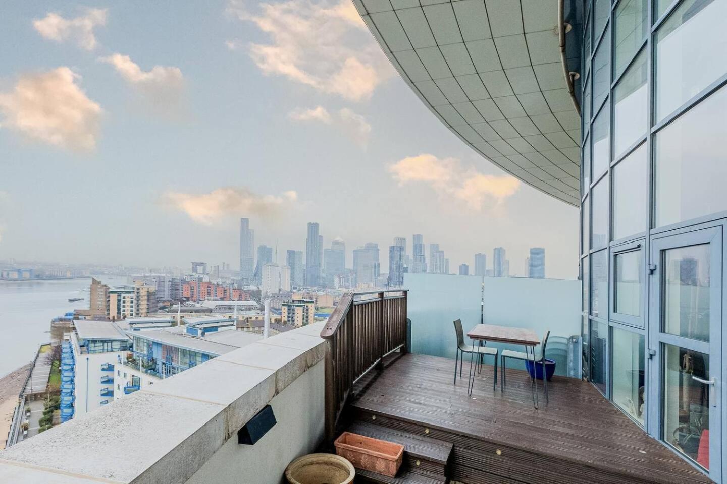 London Canary Wharf Riverside Penthouse Apartment 外观 照片