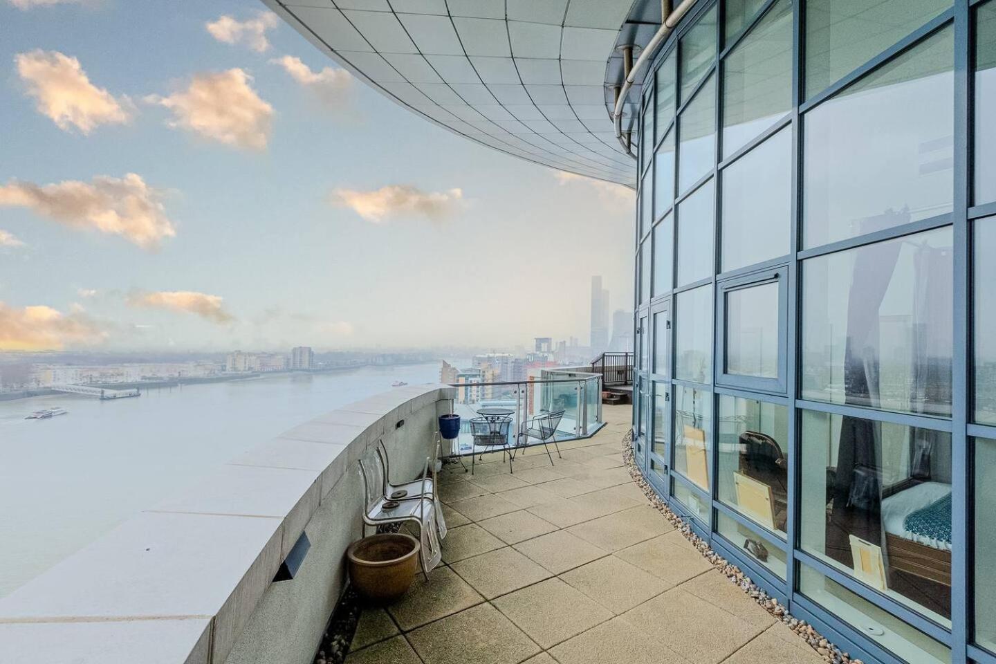 London Canary Wharf Riverside Penthouse Apartment 外观 照片